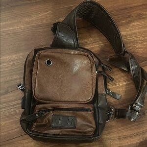 Sdiyabolo unisex shoulder bag brown NWT